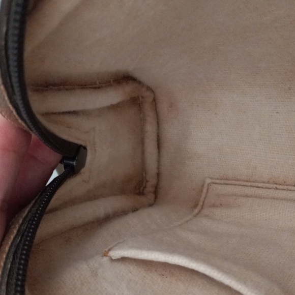 Authentic Vintage Gucci Plus GG Monogram Supreme Clutch Crossbody Bag - Picture 8 of 9